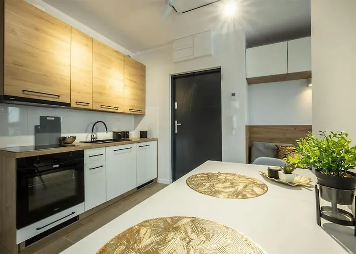 Wigurytower 64' Лодзь